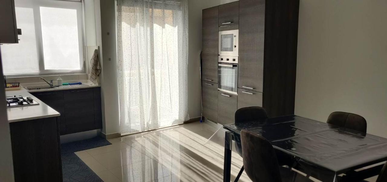 Seron Apartment 3 St. Paul's Bay Exterior photo